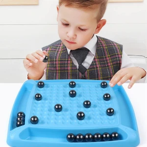 صورة لعبة الشطرنج المغناطيسية