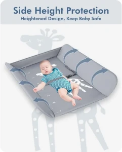 صورة طاولة تغيير حفاضات أطفال قابلة للطي بارتفاع قابل للتعديل مع منظم ورف تخزين