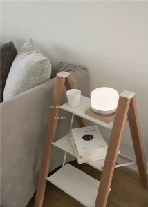 صورة كراسي خطوات بسيطة للمنزل – سلم قابل للطي متعدد الوظائف من الخشب الملون وسبائك الألومنيوم