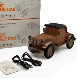 صورة سماعة بلوتوث بتصميم السيارة الكلاسيكية الفاخرة