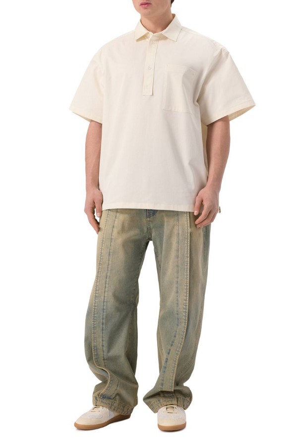 صورة بنطلون جينز رجالي Juun.J واسع الساقين بدرزات منحنية