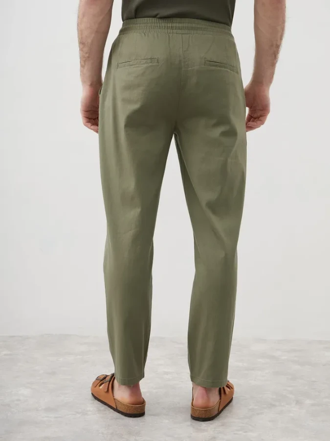 صورة بنطلون رجالي  بخصر مطاطي ورباط