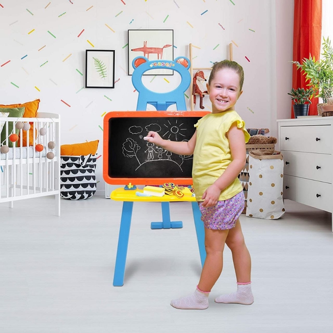 صورة  KidsWorld السبورة السحرية 3 في 1 وجه أبيض ووجه أسود للطباشير مع حروف الطباشير والأرقام والسبورة فقط