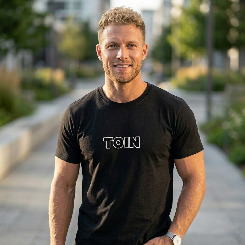 Classic black t-shirt