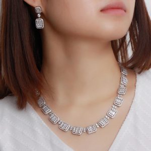 Luxurious baguette-design zirconia