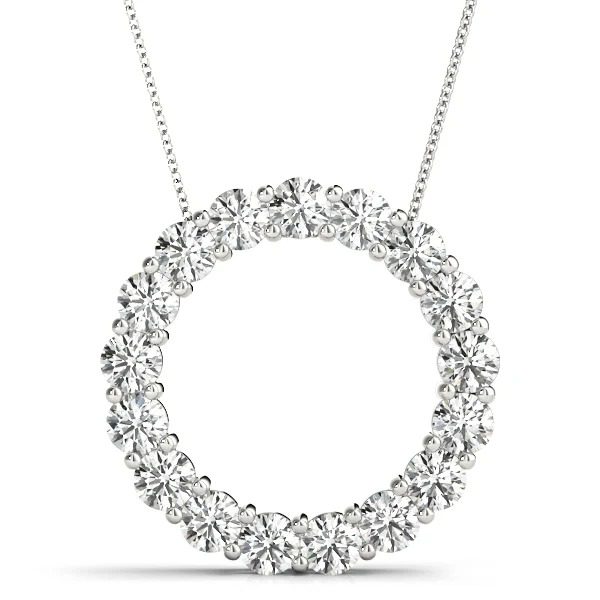 "Ayla" necklace with a circular pendant and chain