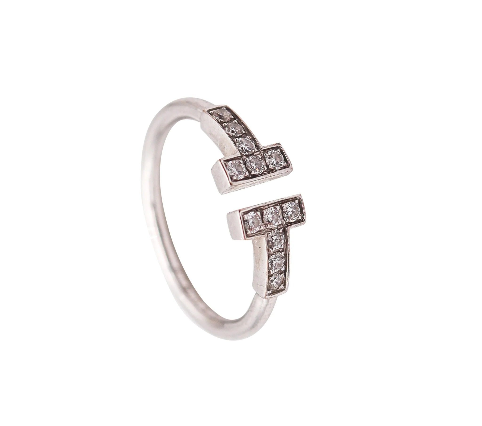 Ring with CZ Stones