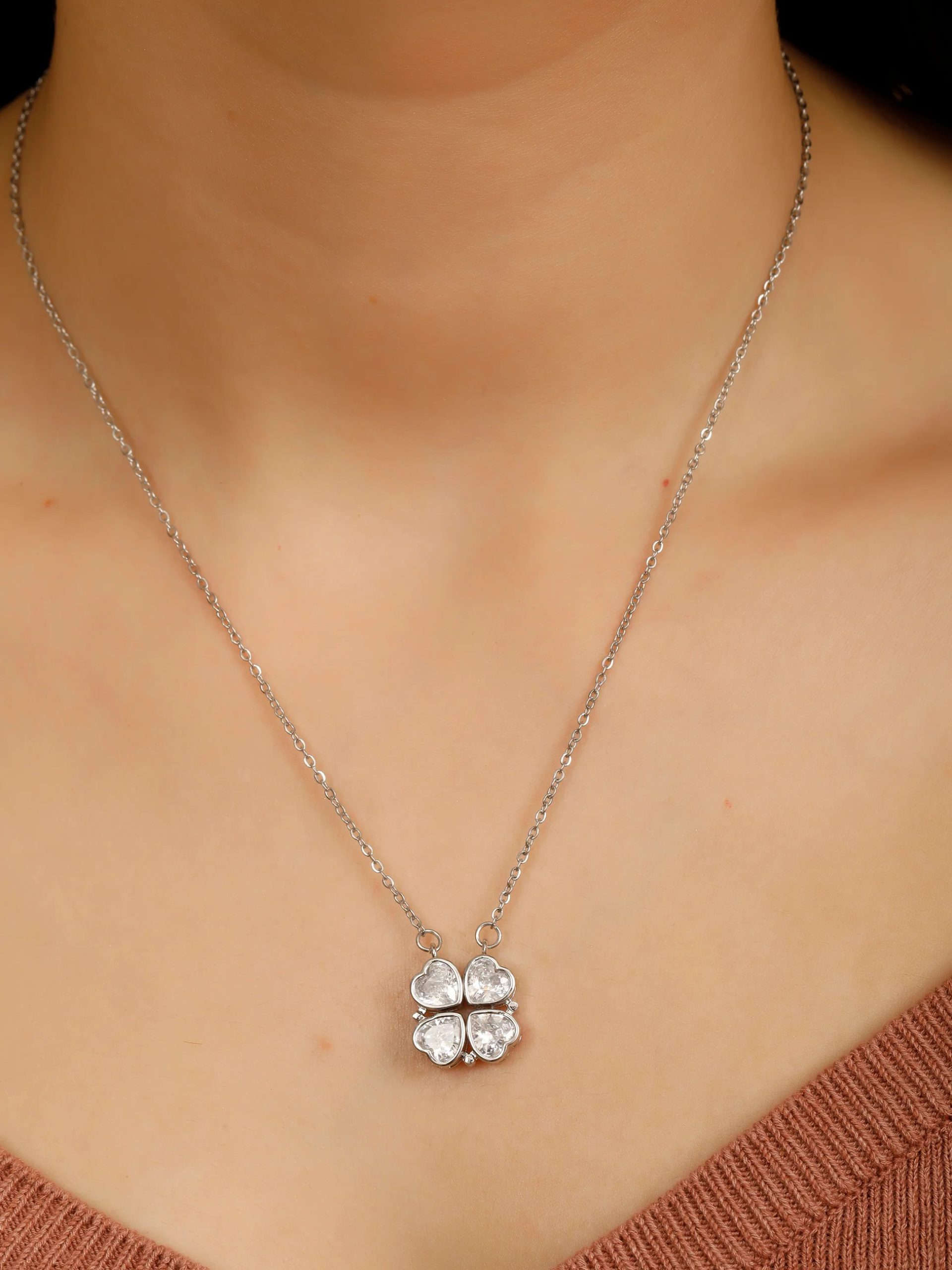 Leaf Clover Chain Locket